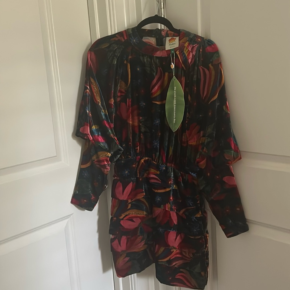 Farm Rio XS NWT Black Banana Velevet dress